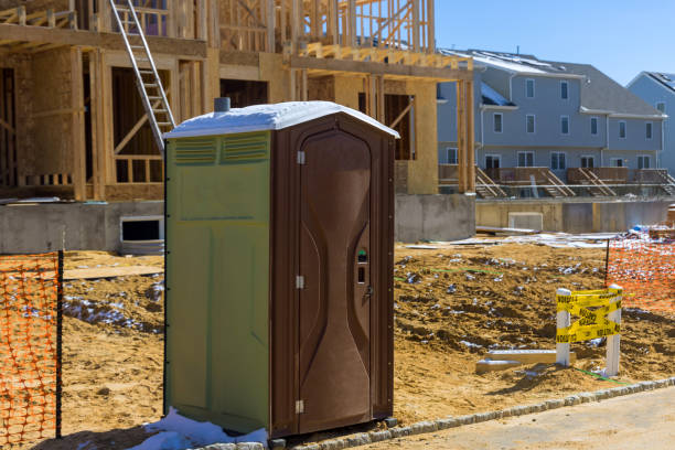 Portable Toilet Options We Offer in Mandeville, LA