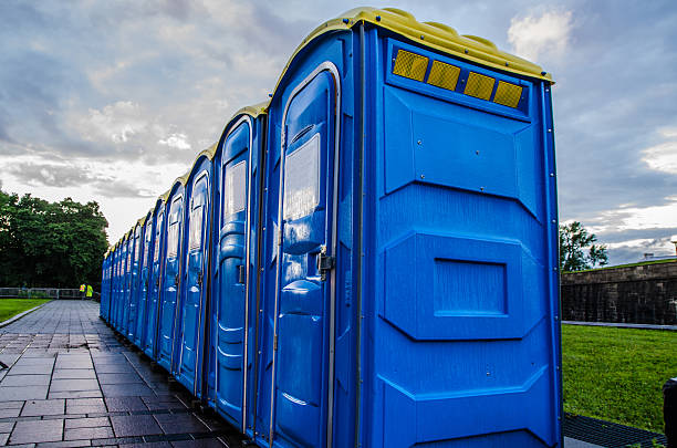 Best Porta potty delivery and setup  in Mandeville, LA